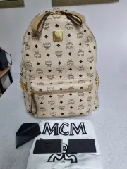 (正規品) MCM スタッズ ヴィセトス バックパック Lのサムネイル