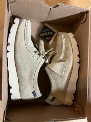 Clarks Wallabee GORE-TEX メイプル スウェード 235