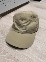 THE NORTH FACE ザノースフェイス ベージュ ベースボールキャップ 帽子