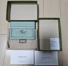 グッチ 正規品 GG カードケース ほぼ 新品 (カードウォレット)