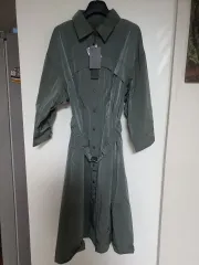 (新品)VERA WANG ヴェラウォン ワンピース66のサムネイル
