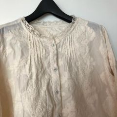 HaaTインド綿 総刺繍マオカラーブラウス HaaTH ヴィンテージ - メルカリ