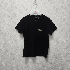 차19 マウンテンハードウェア ロゴ 半袖Tシャツ Sのサムネイル