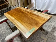 ケヤキ9555　欅　一枚板無垢 乾燥材　1330x650-680x45mm ローテーブル　センターテーブル　ダイニングテーブル　カウンターのサムネイル