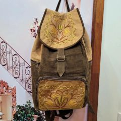 美品】レザーリュック 本革 蝶々 お花柄 茶色 brown - メルカリ