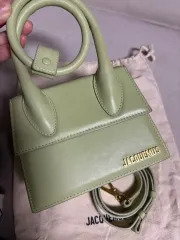 JACQUEMUS ジャックムス ヌード チキートバッグのサムネイル