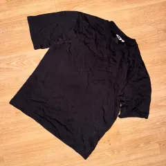 UNIQLO ユニクロ ブラック 半袖