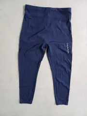 レディース カルバン・クライン レギンス (ほぼ新品 ストレッチ 29-30)のサムネイル