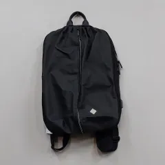 2026年最新】kith リュックの人気アイテム - メルカリ