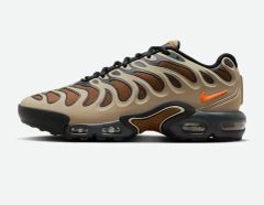 新品NIKE ナイキエアマックス テラスケーププラス 25.0cm (US 7) | Mercari