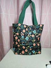 新作】最新の花華バックをお安くいたします 数に限りがあります - メルカリ