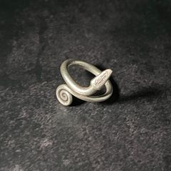 唐草柄のベルトフック シルバー18グラム仕様、 silver925 - メルカリ