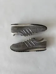 265 アディダス(adidas) スニーカー