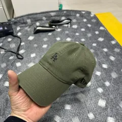 NEW ERA 9forty ベースボールキャップ 新品 カーキ