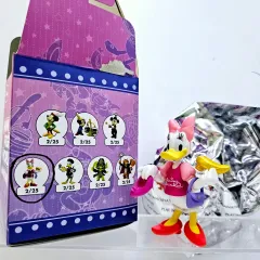 ディズニー ミニ フィギュア WORLD シリーズ Vol 2 デイジーダック