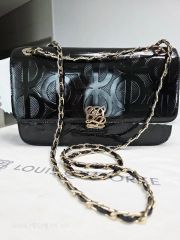 Riu Enamel quilting phone bag blackブラック - メルカリ
