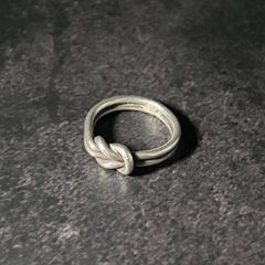 BEAMS XOLO JEWELRY / Knot Ring18-19号 - メルカリ