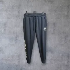 ナイキ トレーニングウェア 32