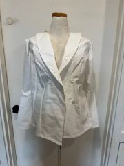 新品 試着のみ♡SATOKA 0サイズホワイト フレアシャツ ブラウス 長袖 