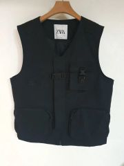 ZARA ユーティリティベスト 黒 M テック系 タグ付 - メルカリ
