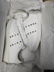 正規品 Valentino 白 スタッズ 250mm フルセット 出品のサムネイル