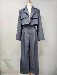 グレー スーツ セットアップ