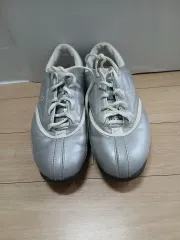 ナイキゴルフシューズ