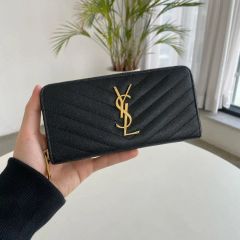 未使用級/付属品付✨サンローラン 長財布 カサンドラ金具 キルティング 