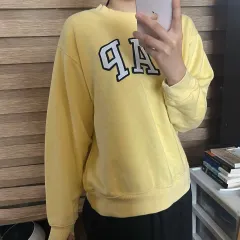 GAP ギャップ スウェット