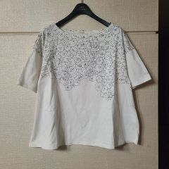 期間限定】フランシュリッペ ねこさんたっぽりブラウス - メルカリ