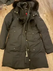 MOOSE KNUCKLES ムースナックルズ レディースダウン Mのサムネイル