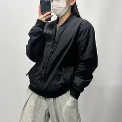 THE NORTH FACE ザノースフェイス リバーシブル キルティングジャケット ブラック グレー 100 032505のサムネイル