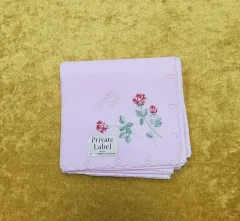 *新品) ピンク 刺繍ハンカチ