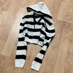ZARA ボーダー柄 フード付きニット