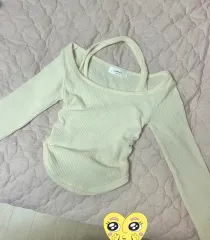 ショルダー ストラップ 長袖 Tシャツ