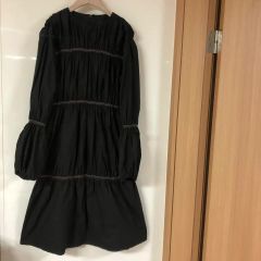 Drawer クロッカスフラワーシルクワンピース Drawer クロッカスフラワーシルクワンピース - メルカリ