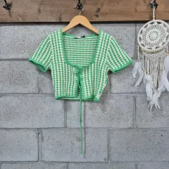 ザラ (新品) クロップドTシャツ