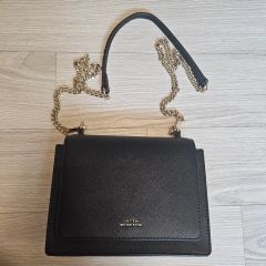 極美品)大人気、フルラ、カメラバッグ、オールレザー、シボ革、カード 