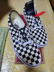 VANS Authentic Strangerthings 29cm 箱無し - メルカリ