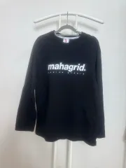 マハグリッド ブラック 長袖Tシャツ (Mサイズ)のサムネイル