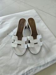 HERMES エルメス オアジス サンダル 白 ホワイト ヒール 36 - メルカリ