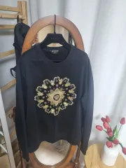 ヴェルサーチェ 刺繍 スウェットのサムネイル