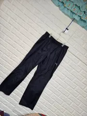 ほぼ新品) PUMA プーマ 正規品 トレーニングパンツ M