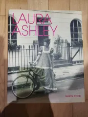 外国書籍（Laura Ashley）