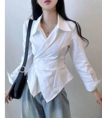 dazzlin ウェーブフリルショートシャツ 裾ボリューム クロップド丈 