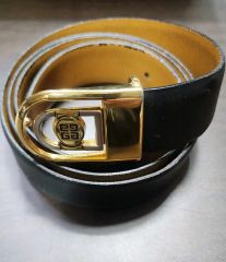 ✨美品✨FENDI ベルト ズッカ FFロゴ ゴールド金具 レザー 男女兼用
