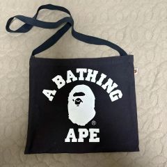 A BATHING APE ナップサック 黒 エイプ ベイプ - メルカリ