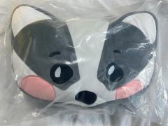 SUN ROCKERS SHIBUYA 非売品クッション - メルカリ