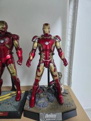 ホットトイズ アイアンマン2 マーク6 ウォーマシン 2点セット - メルカリ