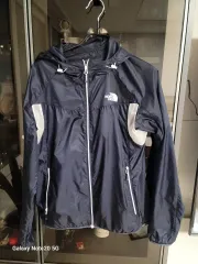 THE NORTH FACE ザノースフェイス ウィンドブレーカーのサムネイル